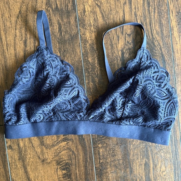 NWOT Old Navy Blue Lace Bralette size L (K7) - Picture 1 of 4
